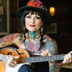 De la marker la capodopere: Arta tatuajelor și a corzilor de banjo în Appalachia